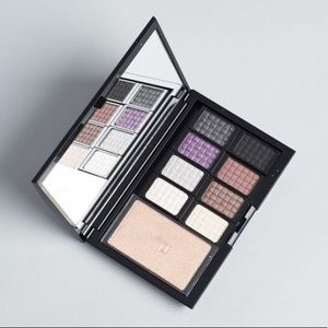 Doucce Freematic Eyeshadow Pro Palette